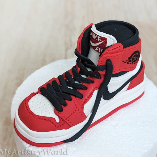 Sneaker cake topper