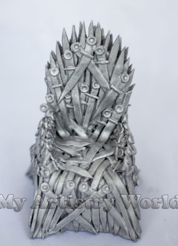 The Iron Throne cake topper