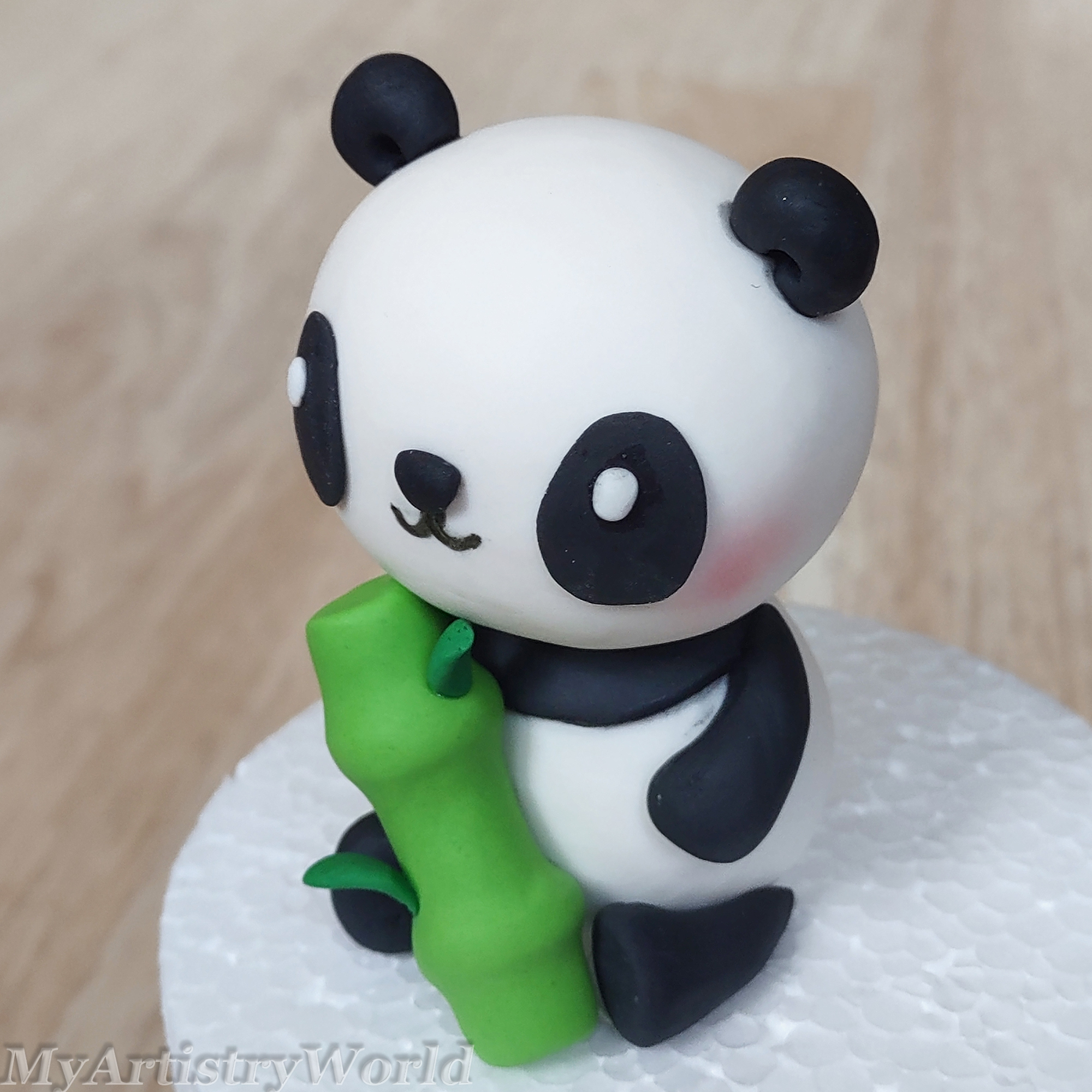 Edible Panda with Bamboo cake topper. - My Artistry World
